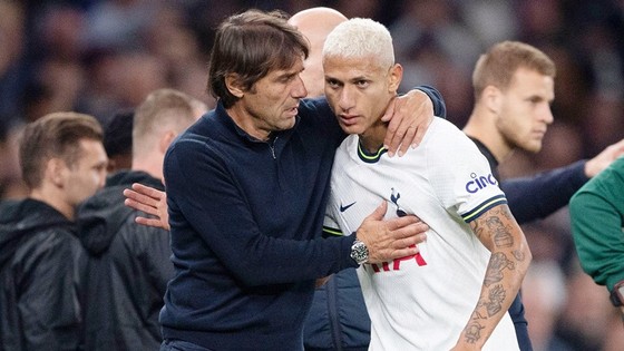 Thay Benzema, Real đưa ch&acirc;n s&uacute;t chỉ ghi 3 b&agrave;n từ đầu m&ugrave;a v&agrave;o tầm ngắm - Ảnh 2