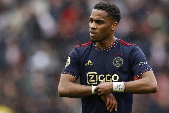 Top 5 trung vệ hot nhất ch&acirc;u &Acirc;u hiện tại: Mục ti&ecirc;u số 1 của Ten Hag - Ảnh 3