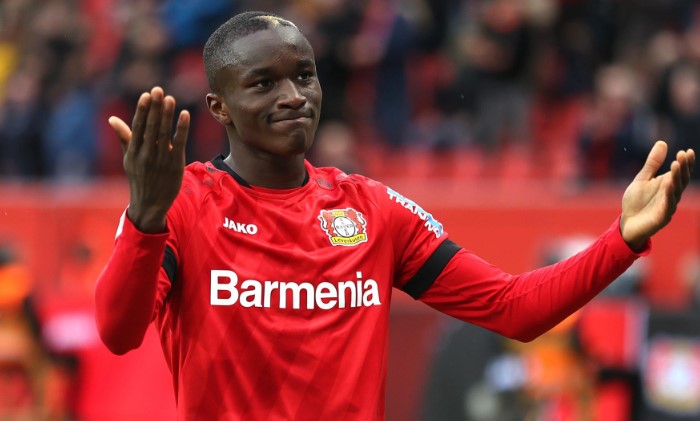 Tin M.U s&aacute;ng 24/5: Đ&oacute;n c&uacute; h&iacute;ch lớn trước Chelsea; Ng&atilde; ngửa thương vụ Neymar - Ảnh 2