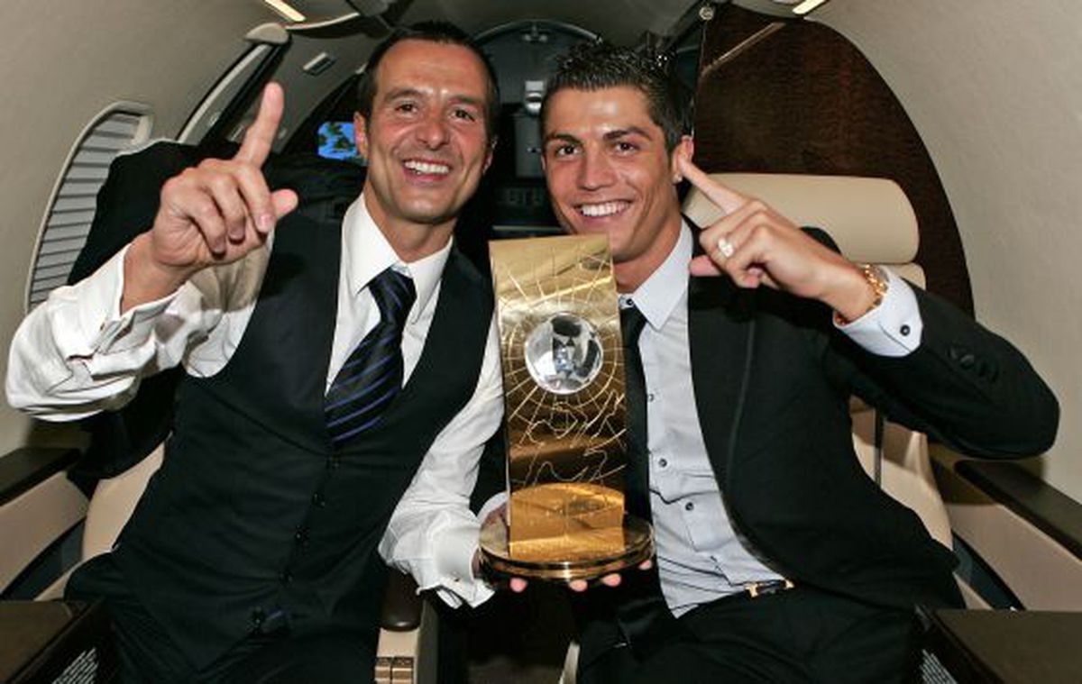 Jorge Mendes lần đầu h&eacute; lộ mối quan hệ với CR7 sau khi bị sa thải - Ảnh 3