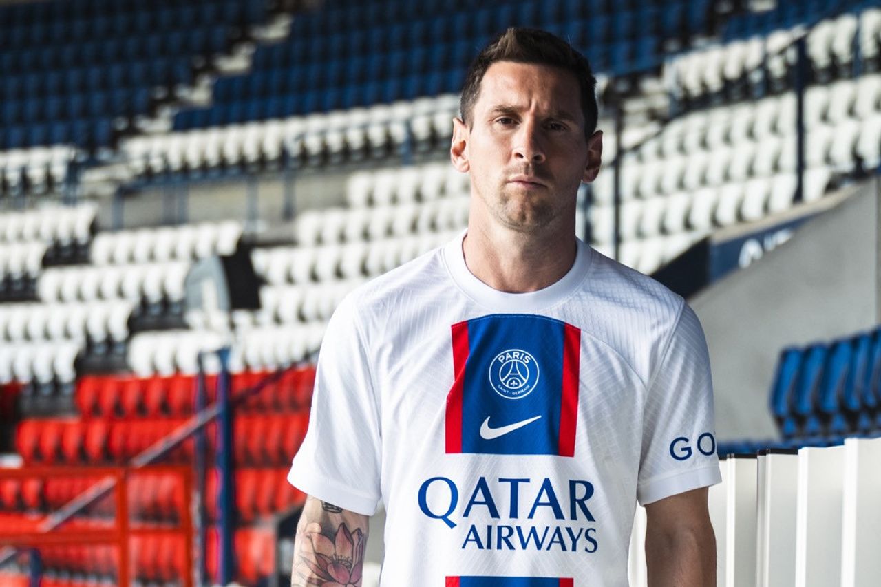 CĐV ph&aacute;t hiện bằng chứng đanh th&eacute;p, tương lai của Messi đ&atilde; s&aacute;ng tỏ? - Ảnh 2