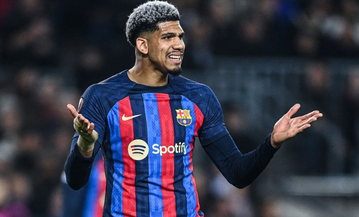 Đội h&igrave;nh xuất sắc nhất ch&acirc;u &Acirc;u 2023: Tam tấu Gen Z g&aacute;nh cả h&agrave;ng c&ocirc;ng - Ảnh 2