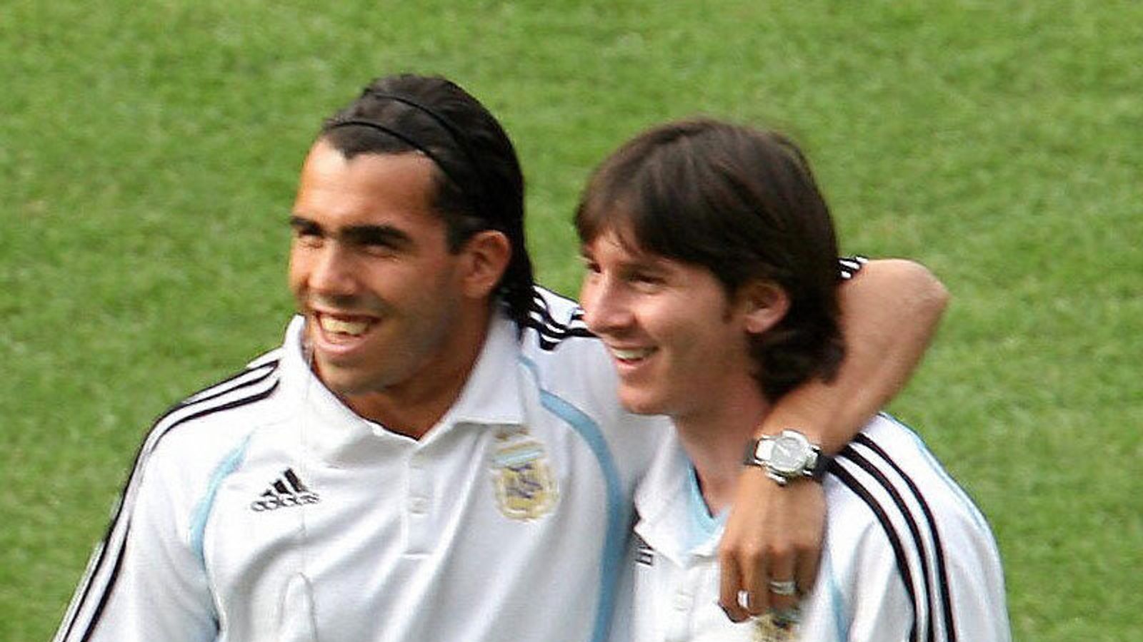 Messi chuyển tới MLS, đồng đội th&acirc;n thiết phản ứng thế n&agrave;o? - Ảnh 2