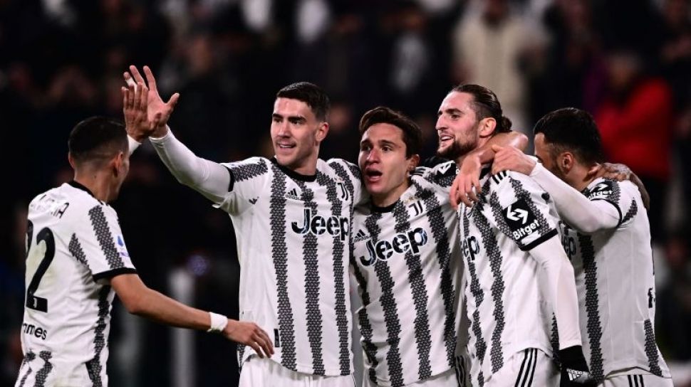 Hoa thơm đ&aacute;nh cả cụm, Ten Hag muốn c&oacute; 3 ng&ocirc;i sao của Juventus - Ảnh 2