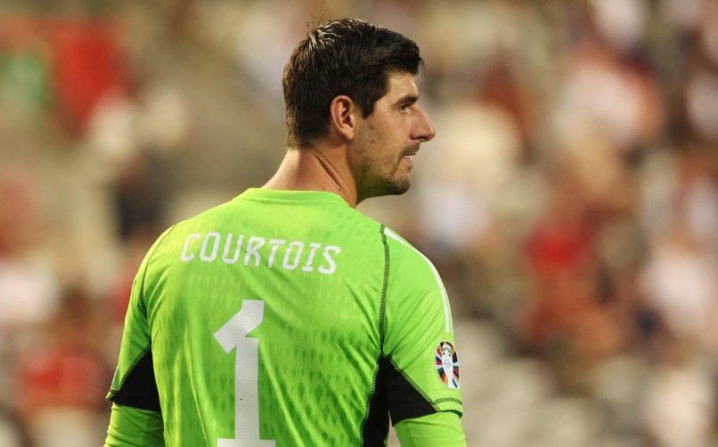 Man United g&acirc;y sốc với đề nghị cho d&agrave;nh cho Thibaut Courtois - Ảnh 2