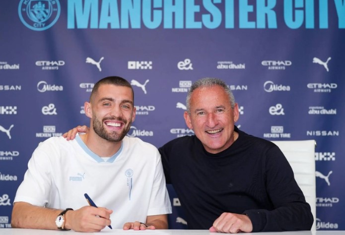 Ng&ocirc;i sao 4 lần v&ocirc; địch C1 chỉ ra CLB mạnh nhất thế giới l&uacute;c n&agrave;y - Ảnh 2