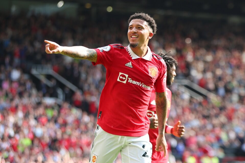 Dortmund hỏi mượn Sancho, Man United c&oacute; c&acirc;u trả lời - Ảnh 1