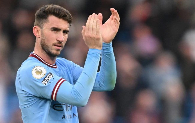 Hoa thơm h&aacute;i cả cụm, Arsenal săn đ&oacute;n bộ đ&ocirc;i thất sủng của Pep - Ảnh 2