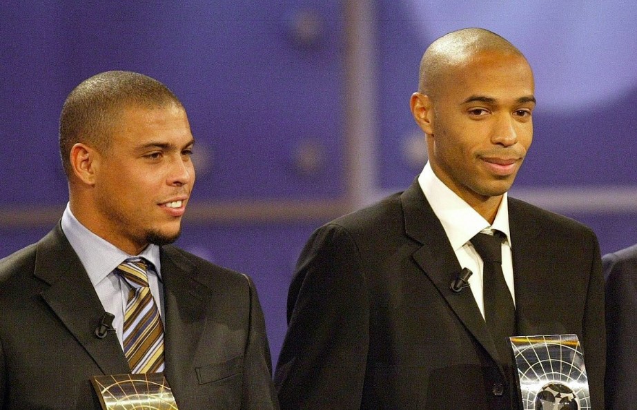 Aguero chọn ra 3 trung phong hay nhất trong lịch sử b&oacute;ng đ&aacute; - Ảnh 2