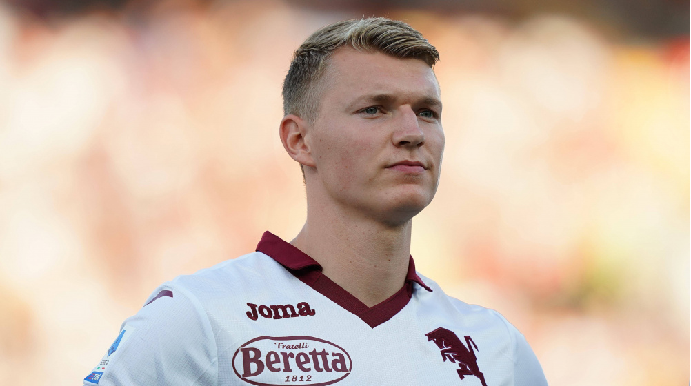 Klopp th&uacute;c giục BLĐ Liverpool chi&ecirc;u mộ gấp một 