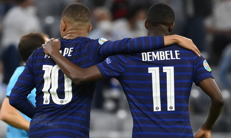 Nh&ograve;m ng&oacute; trụ cột Barca, PSG bị chủ tịch Joan Laporta mắng t&eacute; t&aacute;t - Ảnh 1