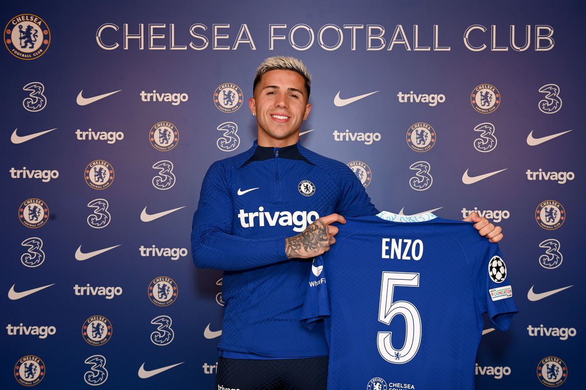 Top 10 thương vụ đắt gi&aacute; nhất lịch sử: Declan Rice vẫn qu&aacute; khi&ecirc;m tốn - Ảnh 3