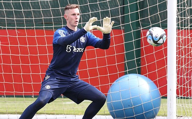 7 ng&ocirc;i sao gần như chắc chắn sẽ bỏ lỡ tour du đấu của Man United - Ảnh 5