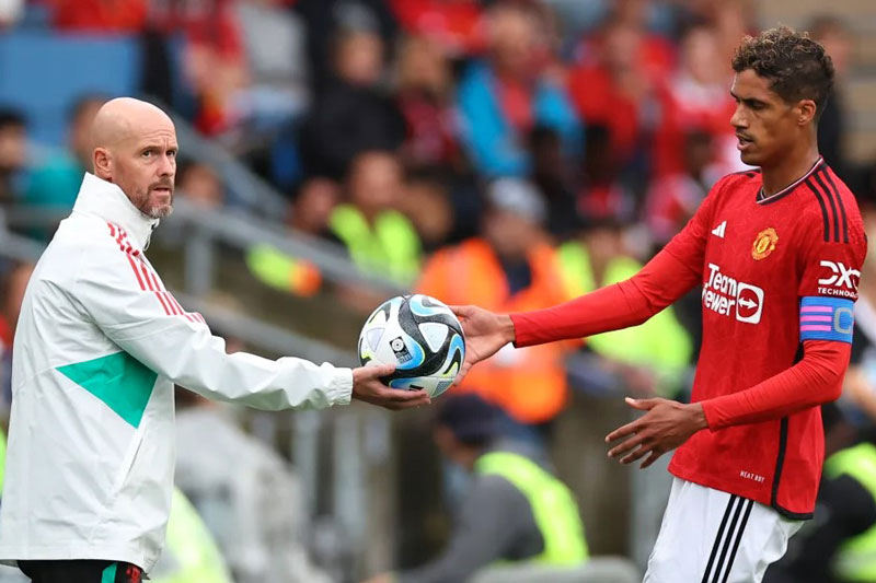 Trụ cột Quỷ Đỏ c&ocirc;ng khai ủng hộ Ten Hag 