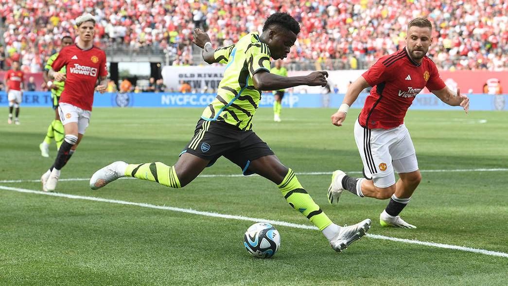 Maguire khiến CĐV 