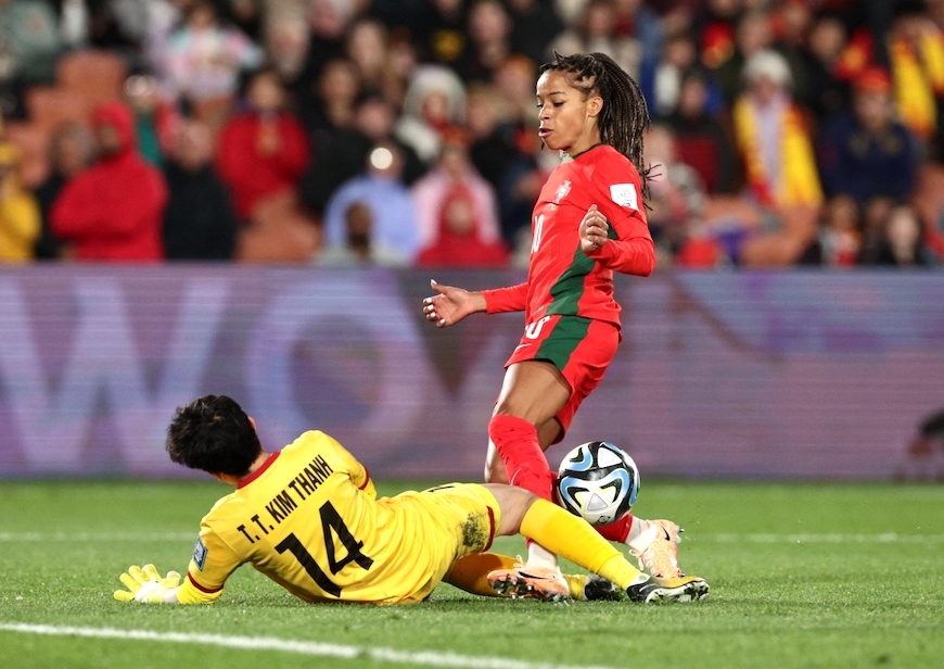 6 điều r&uacute;t ra sau trận Bồ Đ&agrave;o Nha: Kh&aacute;c biệt qu&aacute; lớn về thể chất - Ảnh 4