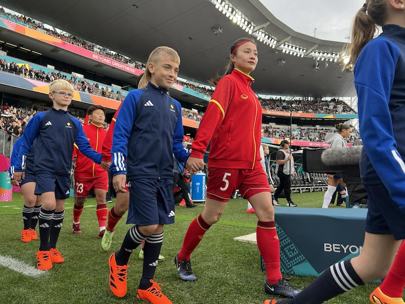 6 điều r&uacute;t ra sau trận Bồ Đ&agrave;o Nha: Kh&aacute;c biệt qu&aacute; lớn về thể chất - Ảnh 6