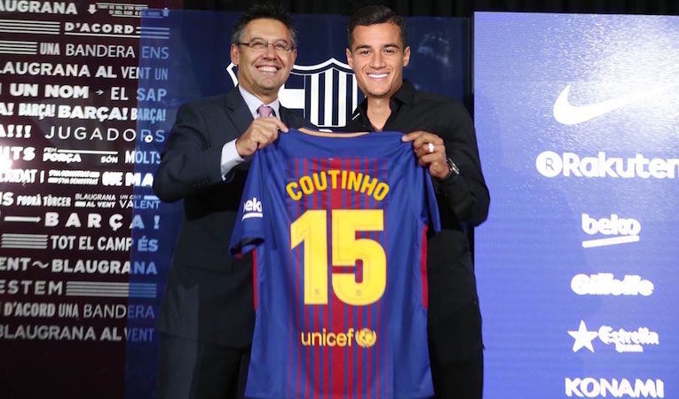 C&aacute;c ng&ocirc;i sao &ldquo;h&uacute;t tiền&rdquo; nhiều nhất tr&ecirc;n TTCN: Bất ngờ với c&aacute;i t&ecirc;n dẫn đầu - Ảnh 5