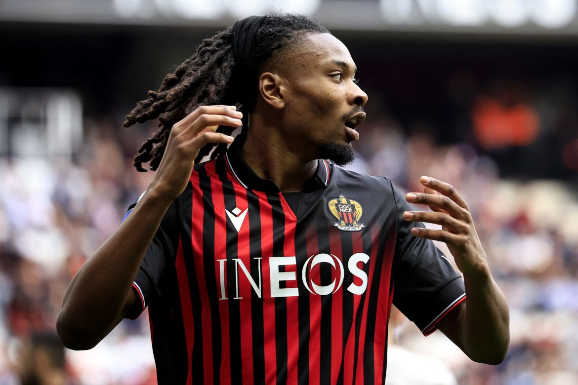 Đối t&aacute;c vội v&atilde; t&igrave;m người, Liverpool đ&oacute;n tin vui từ chữ k&yacute; 60 củ - Ảnh 1