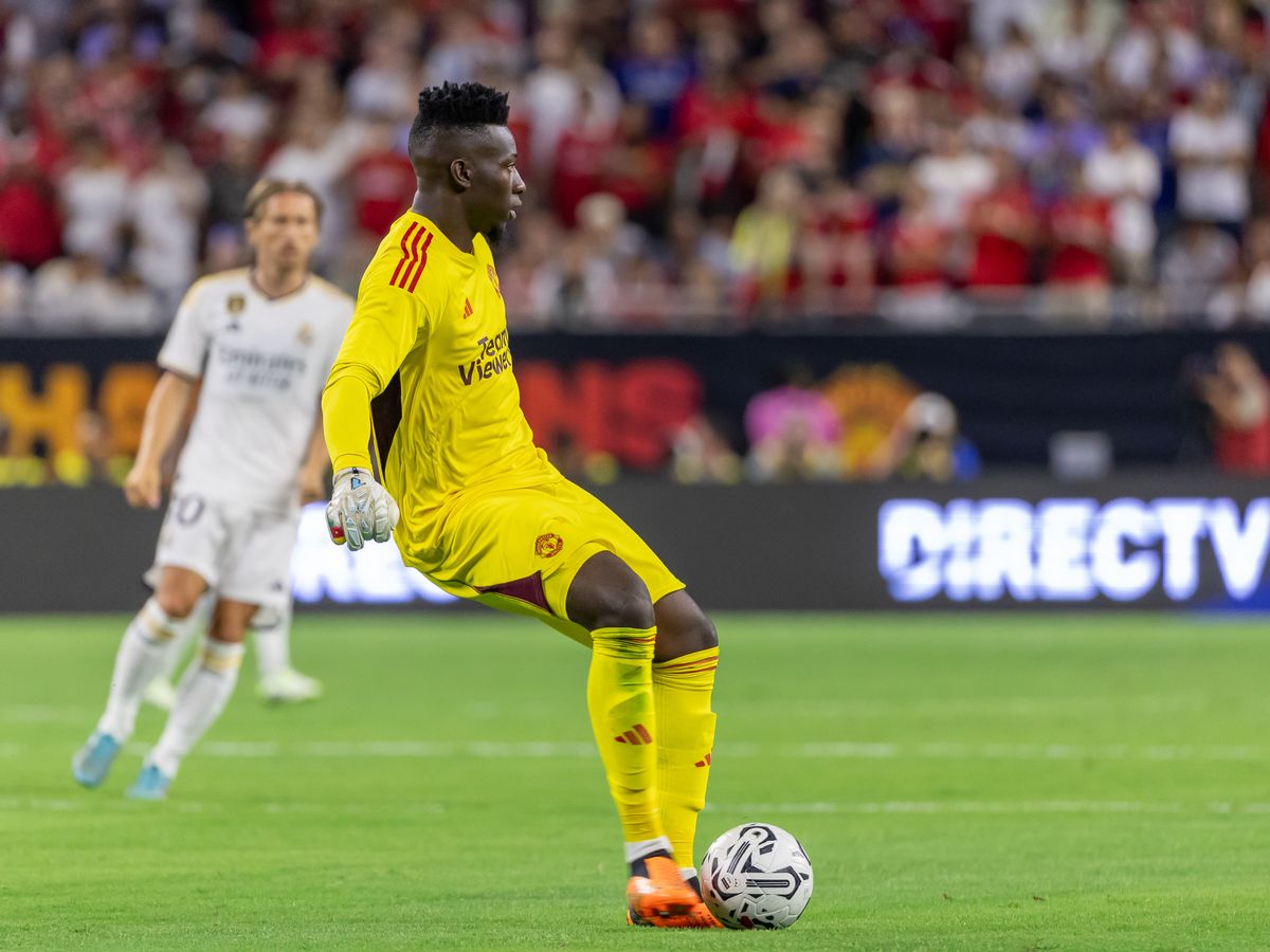 Onana hơn gấp đ&ocirc;i De Gea ở một chỉ số trong trận ra mắt - Ảnh 1