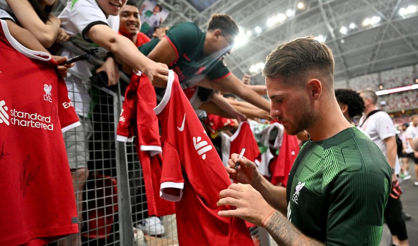 CĐV Liverpool: &ldquo;Cậu ấy như một chiếc Rolls Royce, qu&aacute; đặc biệt&rdquo; - Ảnh 1