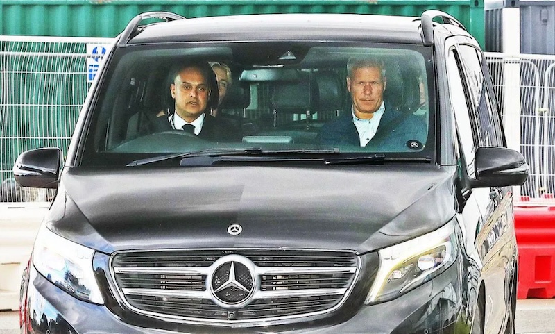 Hot! Ch&iacute;nh chủ tự m&igrave;nh c&ocirc;ng bố, M.U ch&iacute;nh thức c&oacute; si&ecirc;u t&acirc;n binh thứ 3 - Ảnh 2