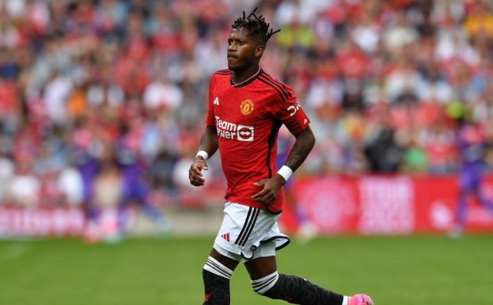 Gấp r&uacute;t đ&oacute;n CDM h&agrave;ng top, Man United 