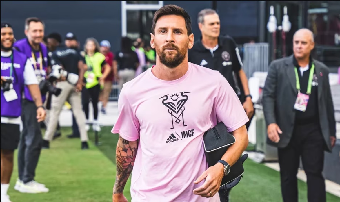 Ghi b&agrave;n li&ecirc;n tục, Messi vẫn bị đồng đội mới ch&ecirc; nhẹ một điểm - Ảnh 2