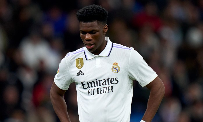 Ten Hag mở lời, M.U gửi đề nghị cho ng&ocirc;i sao trăm củ của Real - Ảnh 1