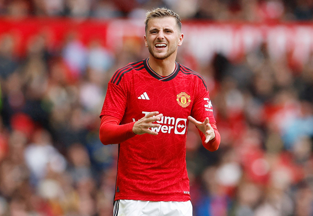 Bạn th&acirc;n của Ronaldo lại 