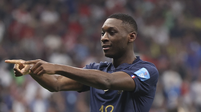 Hot! Mục ti&ecirc;u 100 củ của M.U sắp gia nhập CLB loạn nhất ch&acirc;u &Acirc;u - Ảnh 1