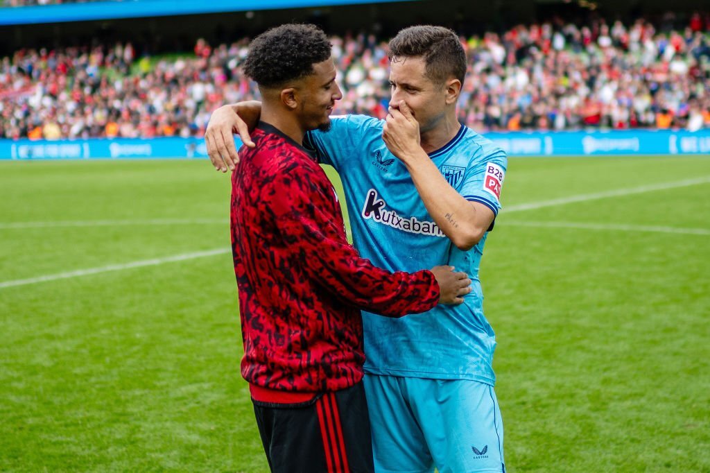 T&aacute;i ngộ Man United, cựu Quỷ Đỏ gửi th&ocirc;ng điệp khiến CĐV 