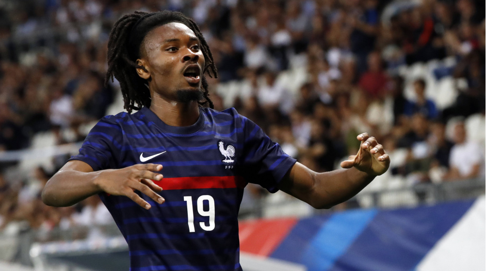 Sau Chelsea, tới lượt Man United 