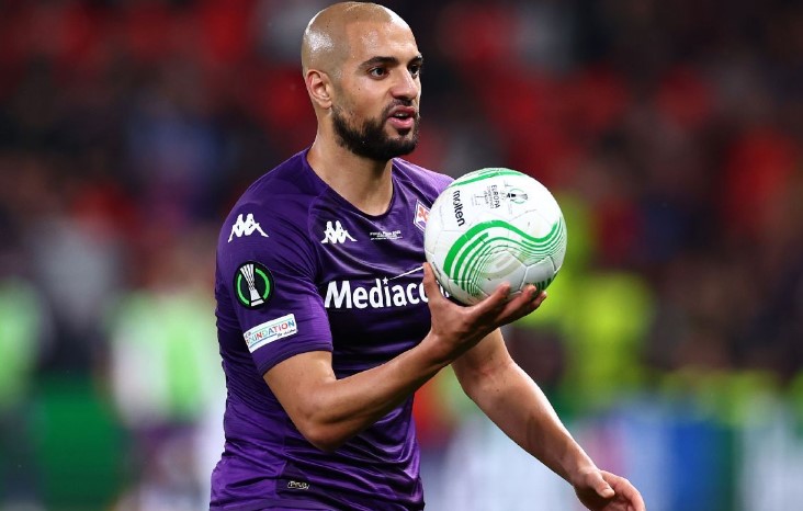 Neville ch&ecirc; tr&aacute;ch Casemiro, n&oacute;i r&otilde; c&aacute;i t&ecirc;n M.U cần chi&ecirc;u mộ - Ảnh 2