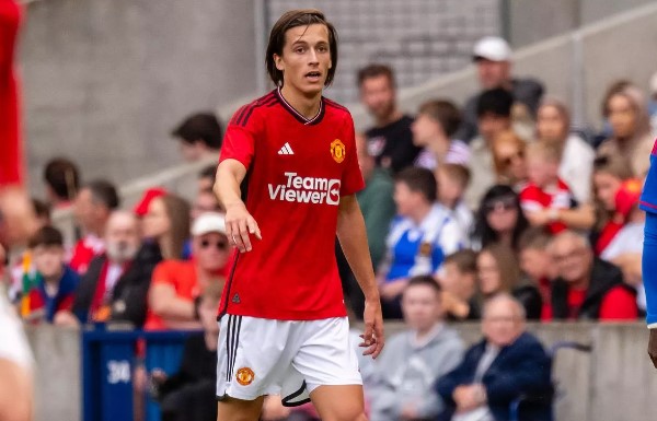 Ch&aacute;n Maguire, West Ham chuyển sang 