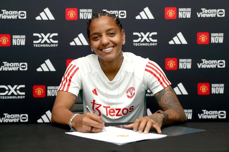 Ch&iacute;nh thức! Man United c&ocirc;ng bố t&acirc;n binh mới từ Barcelona - Ảnh 1