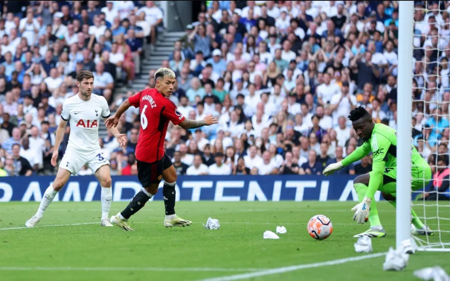 Onana chỉ r&otilde; vấn đề b&aacute;o động của Man United trước Tottenham - Ảnh 2