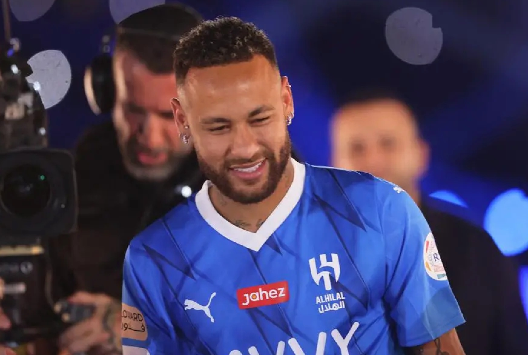 Chưa kịp đ&aacute; ở Ả Rập, 