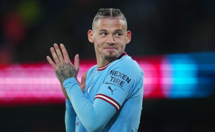 B&iacute; qu&aacute; ho&aacute; liều, Liverpool đ&oacute;n 