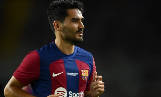 T&acirc;n binh Barca 