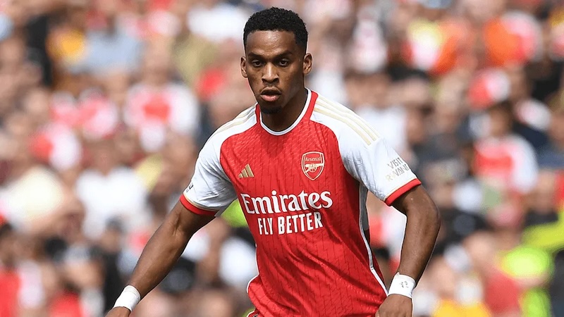 T&acirc;n binh nghỉ hết m&ugrave;a, Arsenal chốt vội 