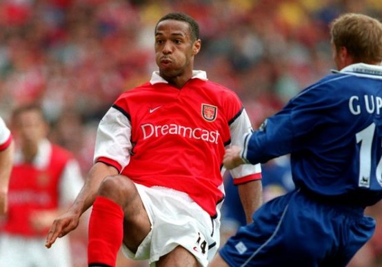 Top 4 huyền thoại Arsenal c&oacute; khởi đầu tệ hơn cả Kai Havertz - Ảnh 1