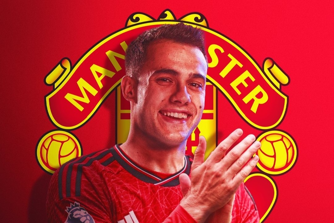 Đẩy mạnh đ&agrave;m ph&aacute;n, Man United c&ocirc;ng bố 3 bom tấn trong h&ocirc;m nay - Ảnh 2