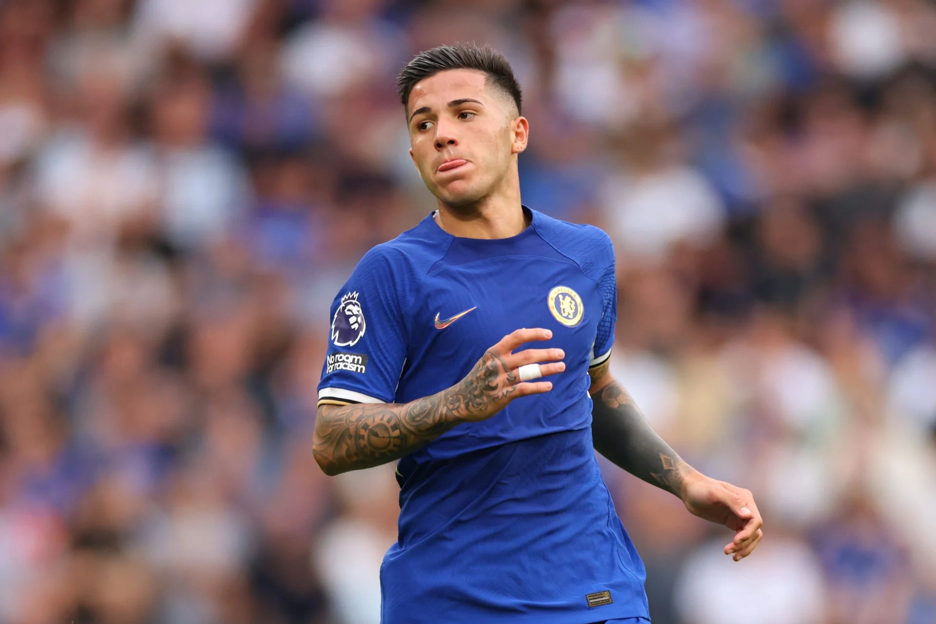 Ng&ocirc;i sao s&aacute;ng nhất Chelsea c&acirc;n nhắc rời Stamford Bridge? - Ảnh 2