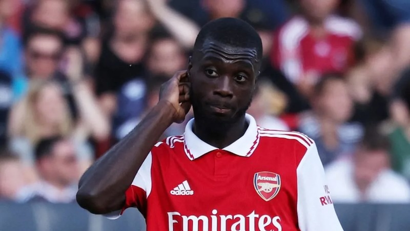 Thất bại ở Arsenal, bom xịt vẫn khiến Antony v&agrave; Sancho &ldquo;h&iacute;t kh&oacute;i&rdquo; - Ảnh 1