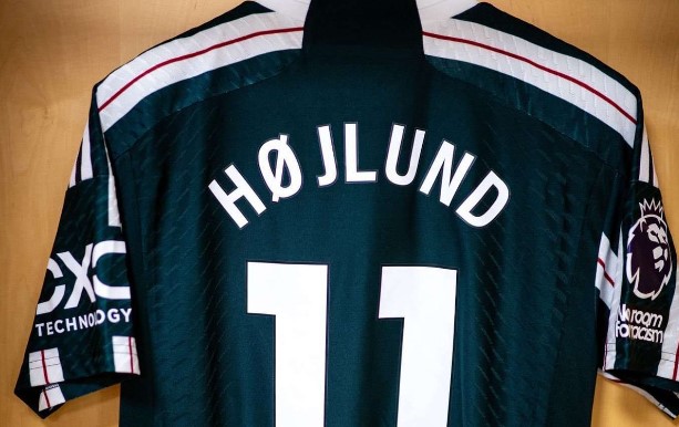 Man United gặp sự cố 