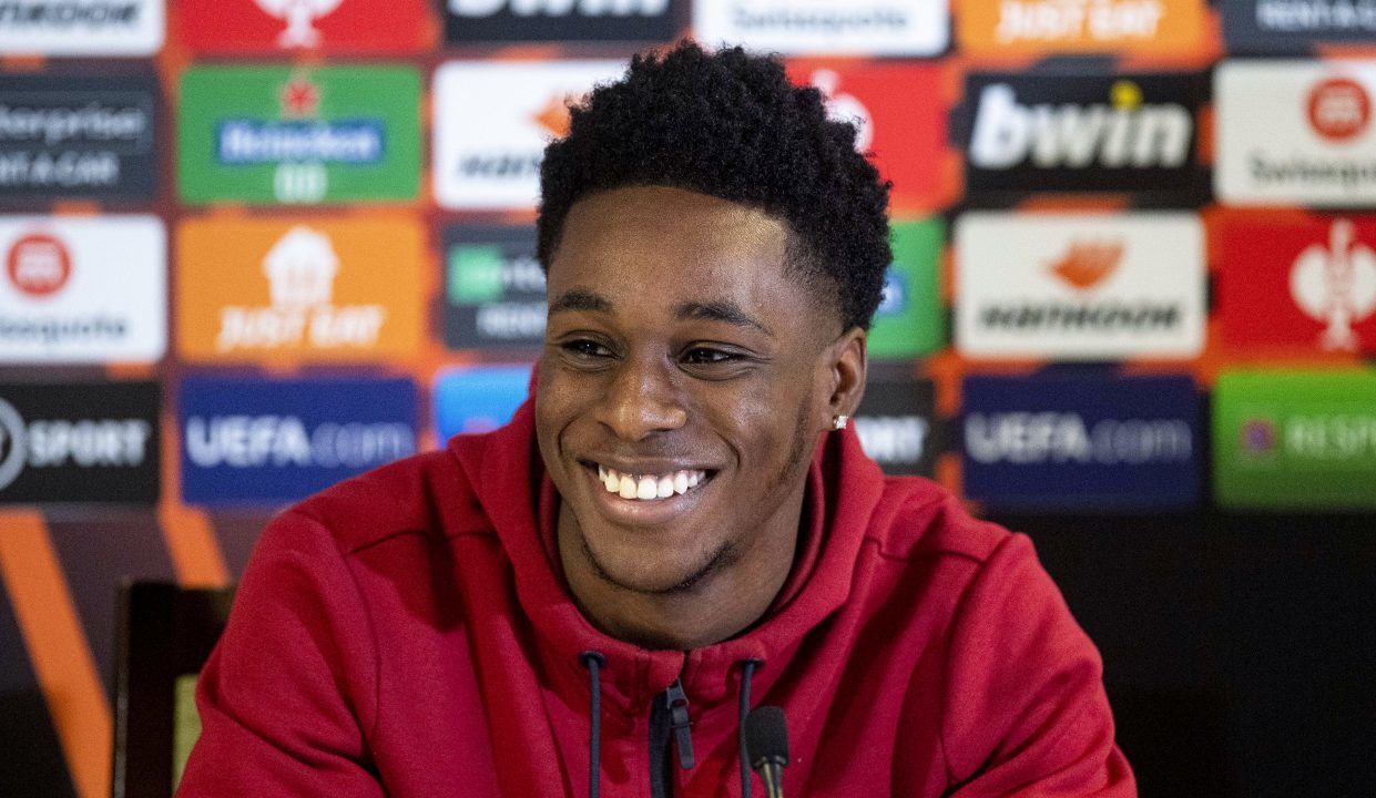 Hot! Ten Hag gật đầu, M.U chốt 4 t&acirc;n binh 'h&agrave;ng tuyển' h&egrave; 2024 - Ảnh 3