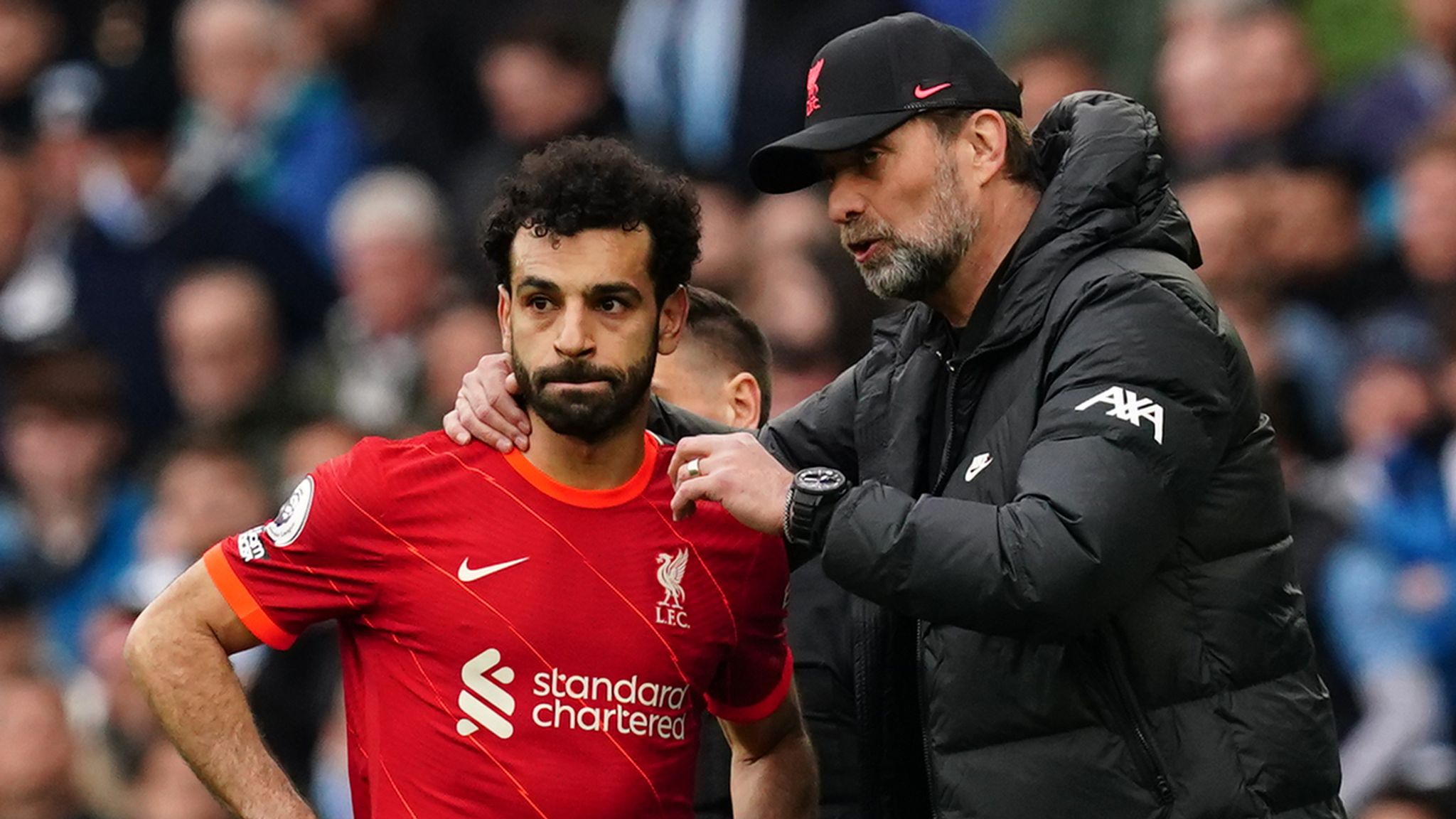 Li&ecirc;n tục bị hỏi xo&aacute;y, Klopp tr&uacute;t giận l&ecirc;n c&aacute;nh ph&oacute;ng vi&ecirc;n - Ảnh 2