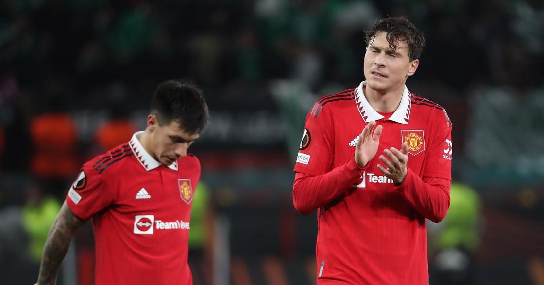 Man United đ&oacute;n 