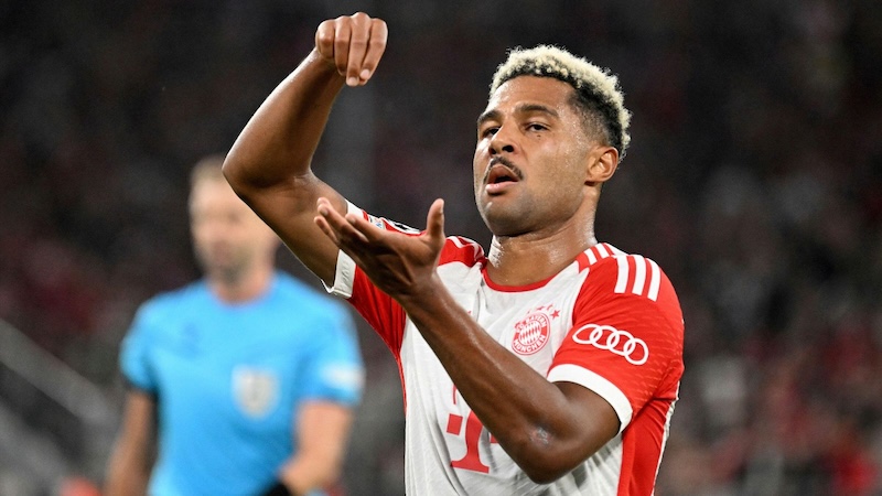 Man United chốt 50 củ đ&oacute;n 